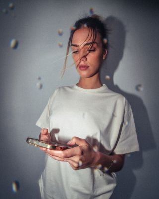 V rýchlom svete nájdi svoj moment pokoja. Obleč sa do kvality, na ktorú sa môžeš spoľahnúť, či už plávaš proti prúdu alebo...