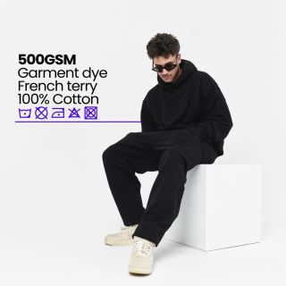 Prémiová french terry 500gsm teplákovina – výsledok nášho vlastného vývoja.🧵 Vyrobená na Slovensku, nenahraditeľná v...