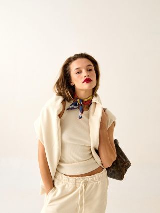 Essentials for your exceptional style. Esenciálne kúsky pre váš výnimočný štýl.